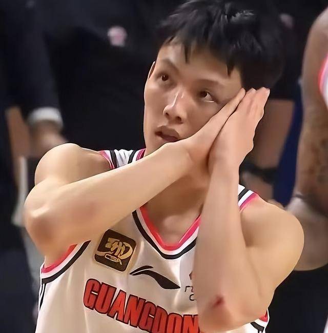 包含上海人工橙队在国际赛事中迎来耀眼表现的词条