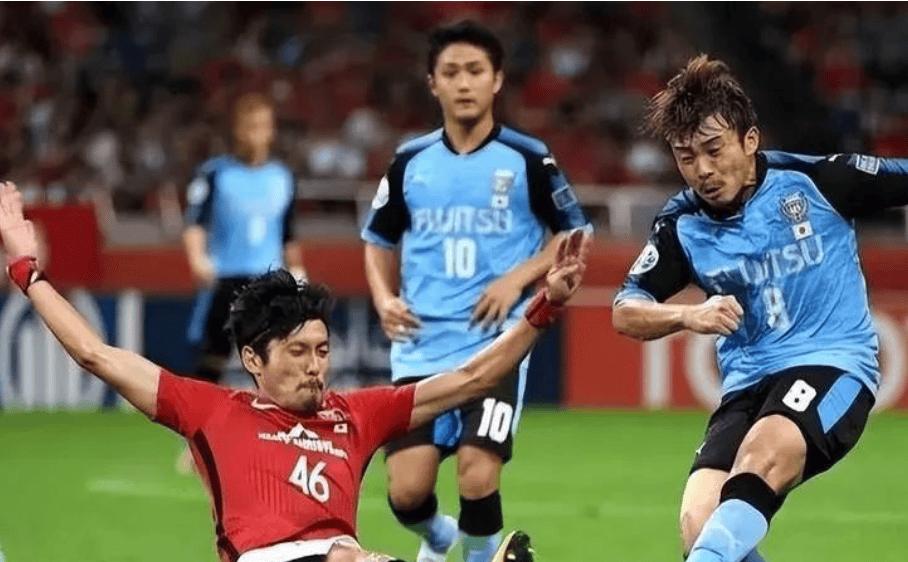 包含FC东京主场大胜，锁定下一轮比赛资格的词条