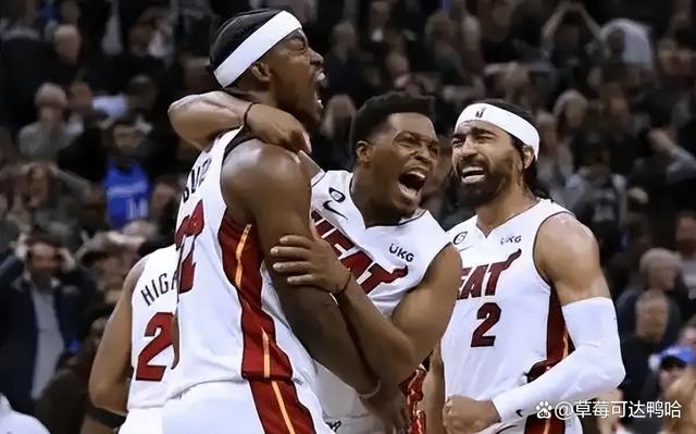 NBA东西擂台战角逐激烈球迷热血沸腾的简单介绍