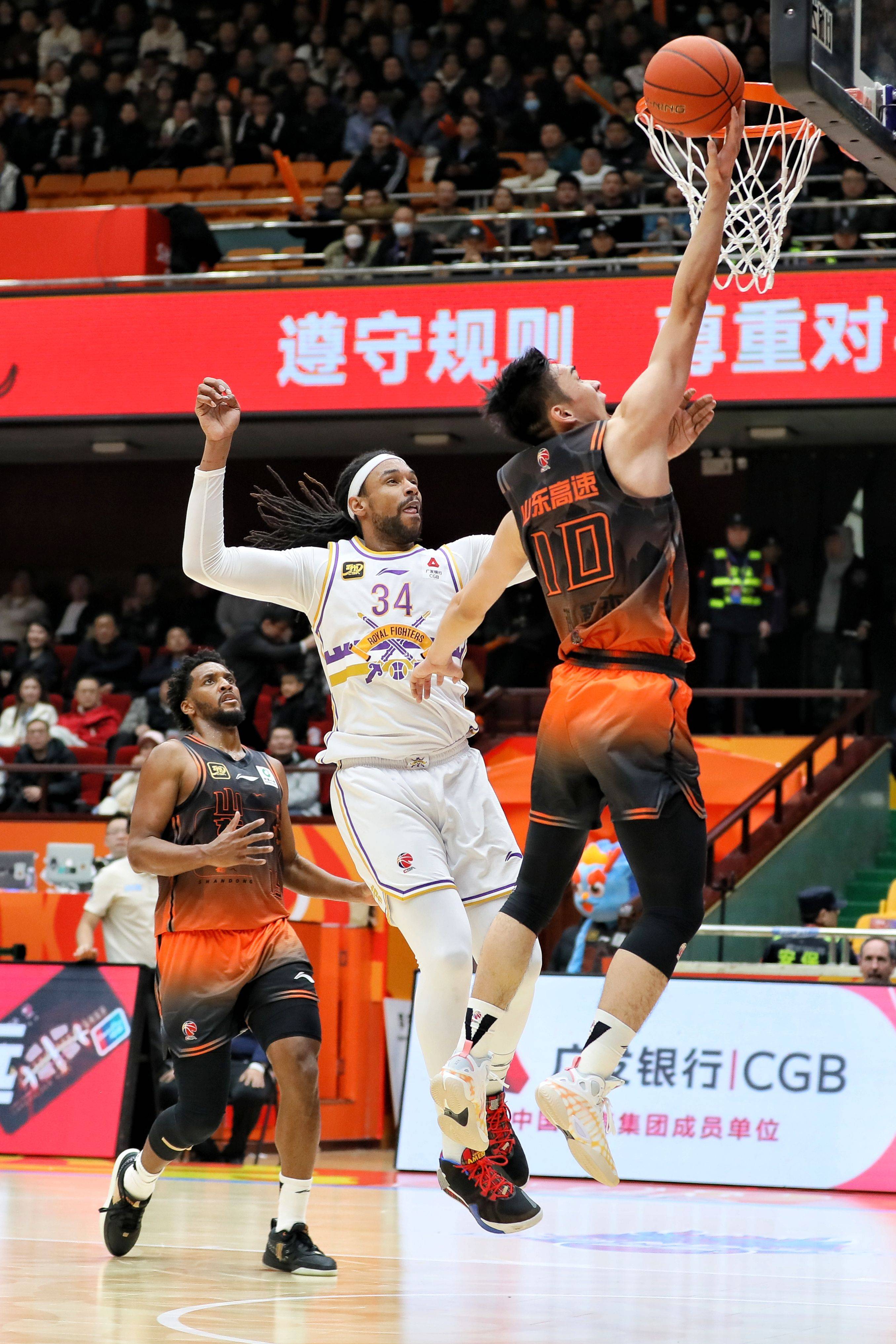 江苏队击败河南队，稳步晉级