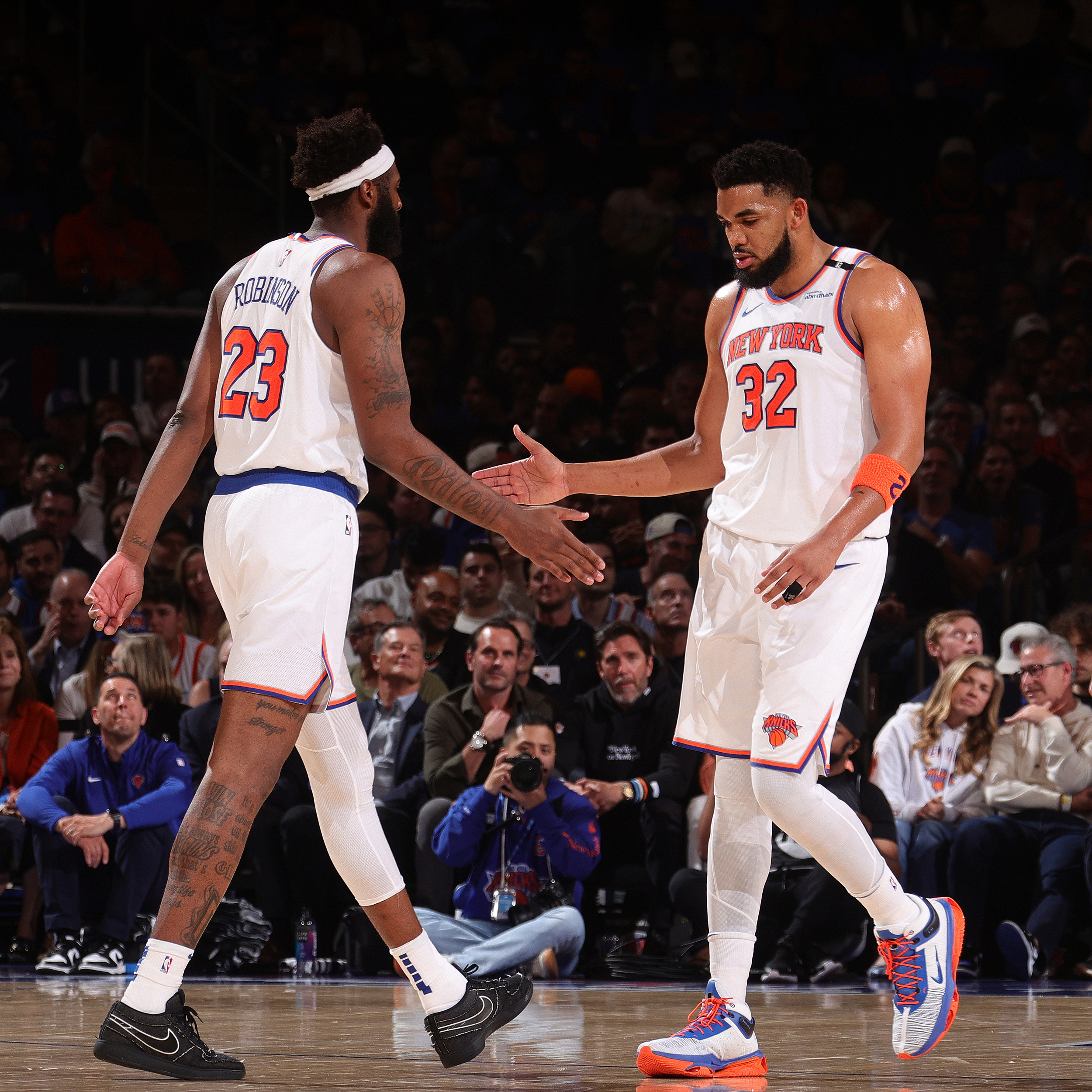 NBA球队小球阵容引领流行趋势，灵活变阵打法不断挑战对手的简单介绍