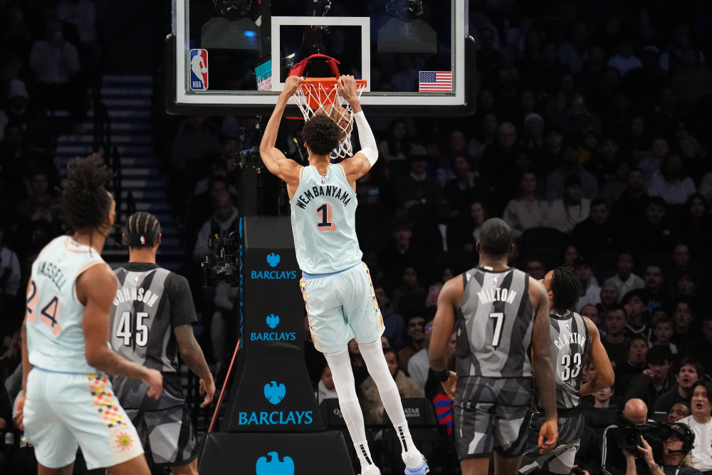 马刺惜败篮网,遭遇连败 马刺惜败篮网,遭遇连败