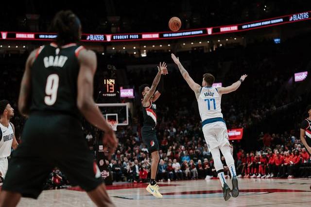 开拓者逆转快船,喜迎三连胜的简单介绍 开拓者逆转快船,喜迎三连胜的简单介绍