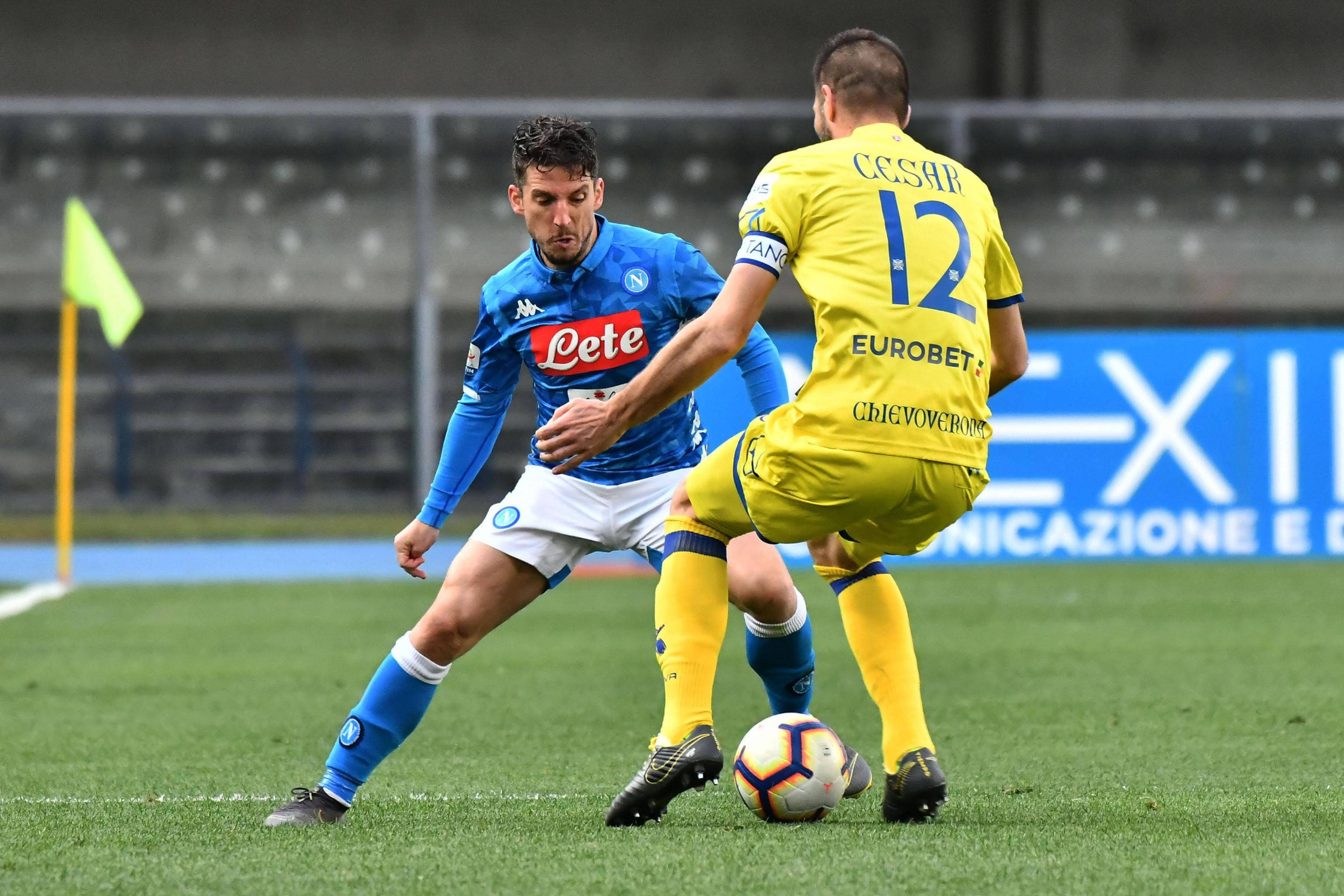 意甲球队发生内部矛盾,球员之间频繁交锋 意甲球队发生内部矛盾,球员之间频繁交锋