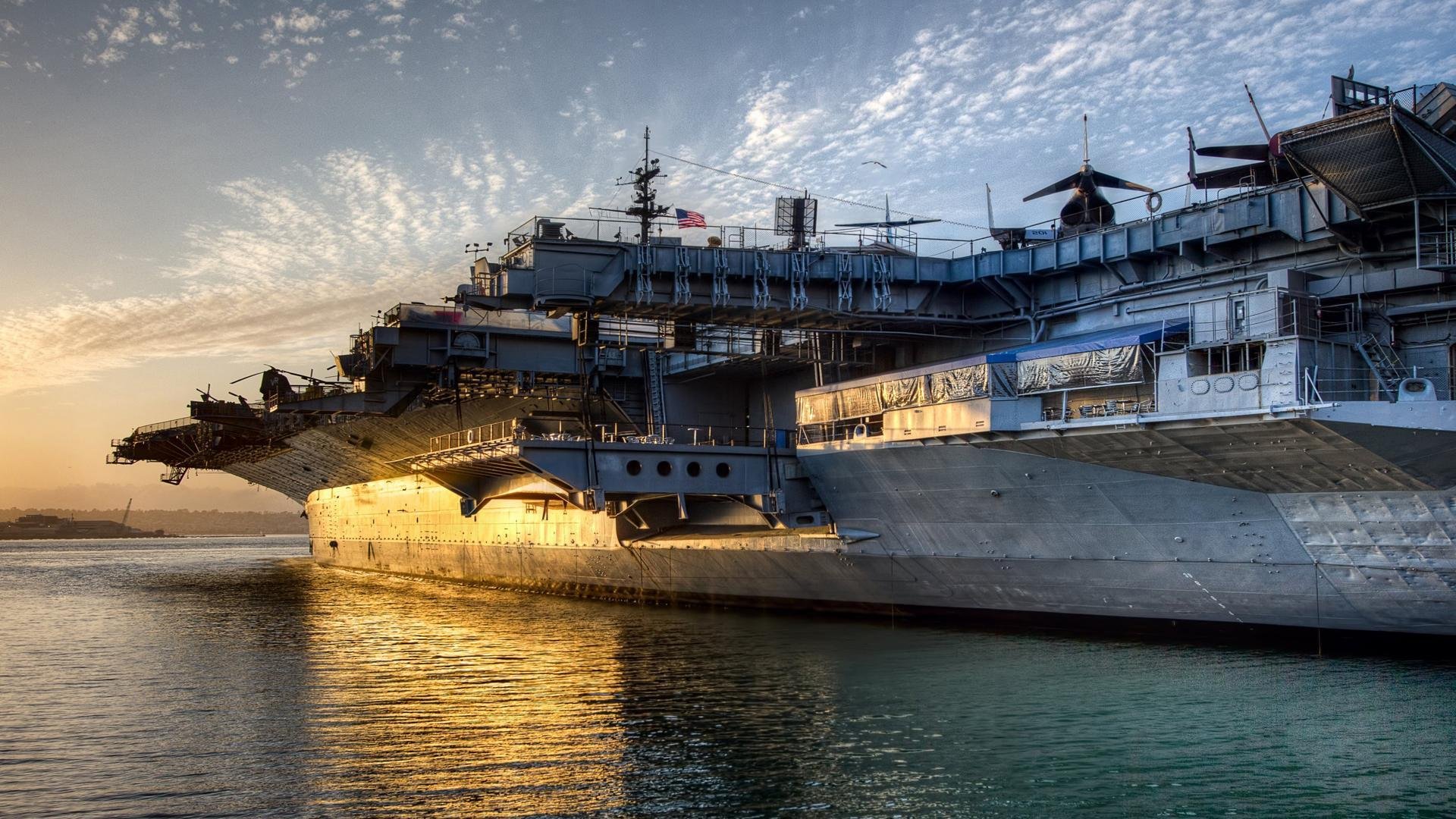 那不勒斯轻取荷兰劲旅，巴斯托尼化身关键先生闪耀欧冠