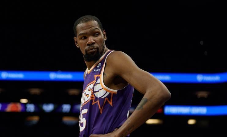 猛龙压制骑士,杜兰特成为关键先生 猛龙压制骑士,杜兰特成为关键先生